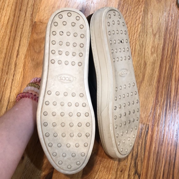 Tod’s slip on shoe - Picture 6 of 8